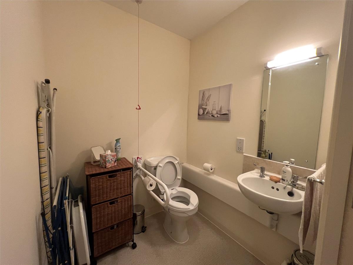 Property Image a41ca6d3-177a-48f5-bd56-d13a21420477