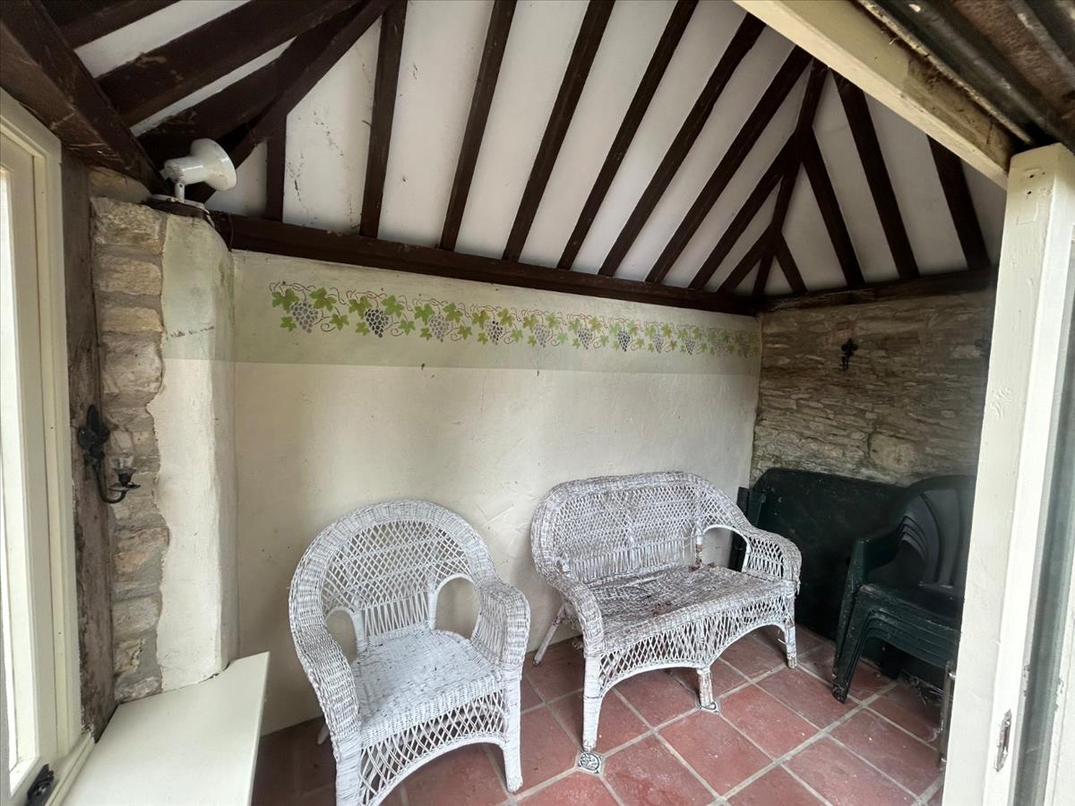Property Image a428d277-738b-40bd-8083-e3cc63bddaeb