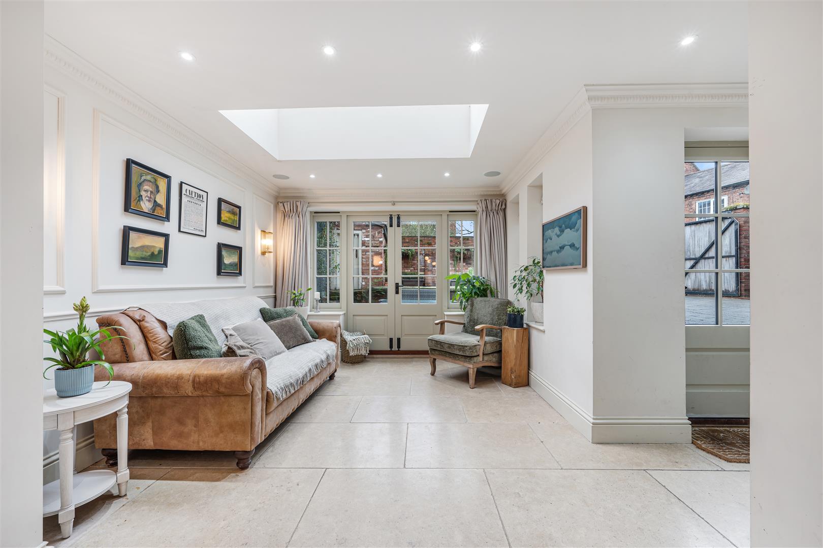 Property Image a42fb231-d7e4-426f-a82b-7dabdeb8e05e