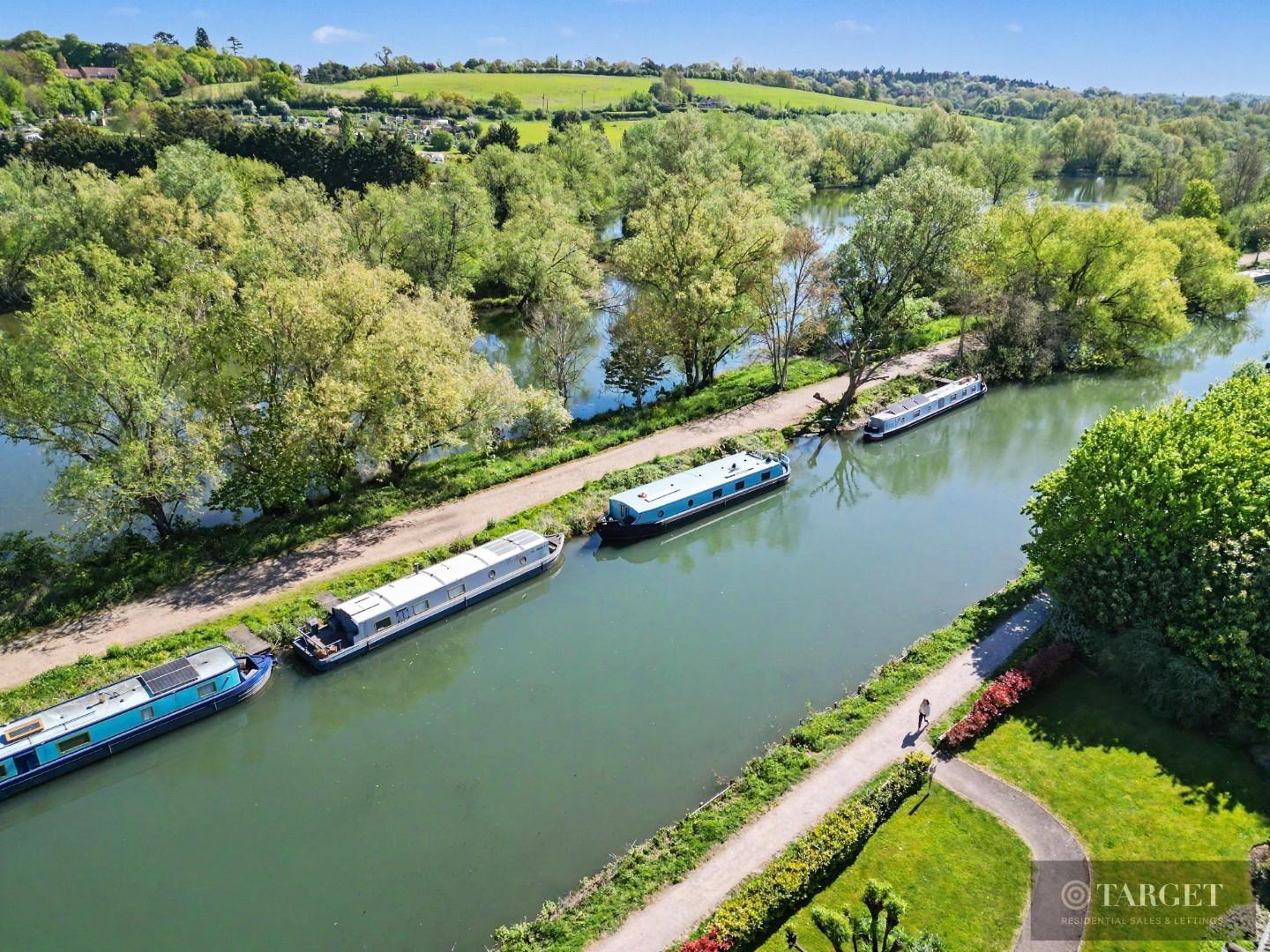 Property Image a433c6c9-f598-4ef3-b26a-896aada39dbb
