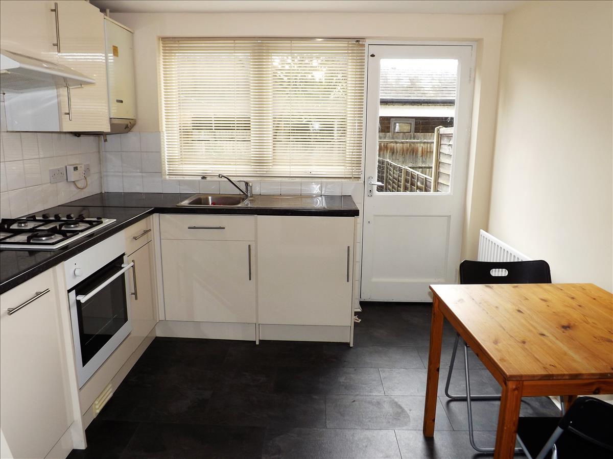 Property Image a4417920-e6e7-4e9d-9016-ee8cd08e8d7d