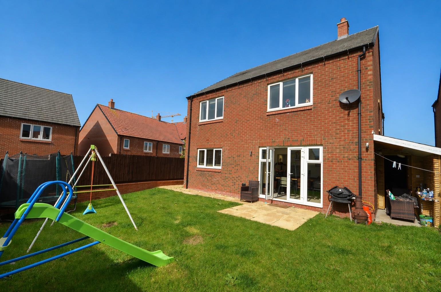Property Image a45f0adb-f18c-47e0-b6c0-e3f7bee1725b