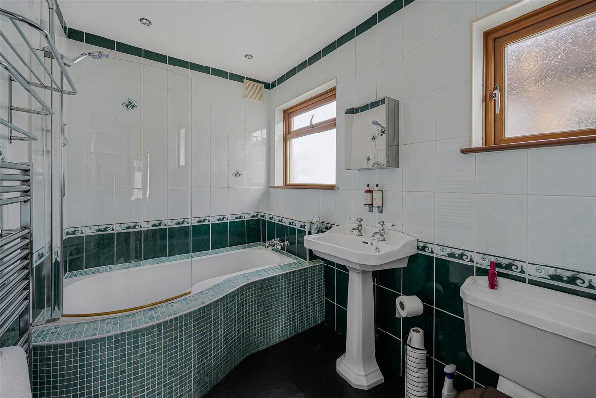 Property Image a4a49949-9858-4357-a67e-c1006258d7e7