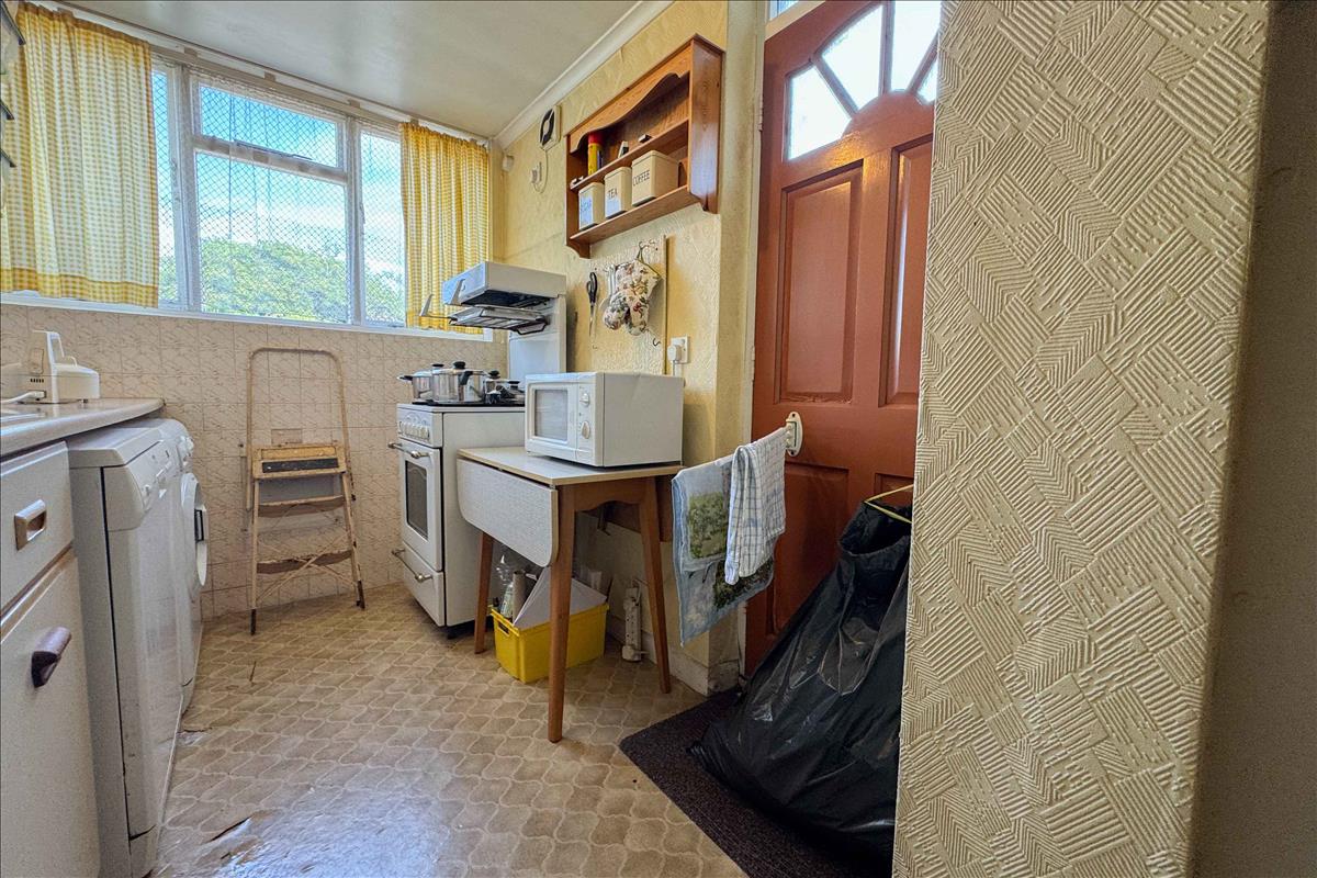 Property Image a4a85194-9aa6-423f-bd62-e948adbef4b4