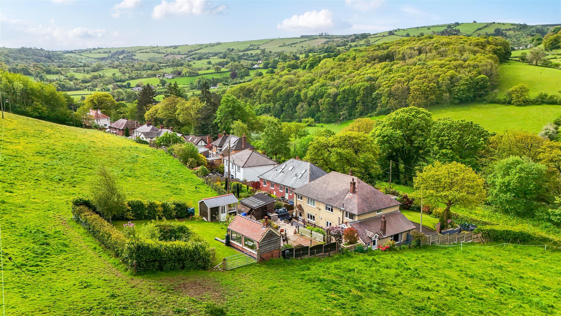 Property Image a4ad6933-e903-4de0-87e7-384e10a0e2b4