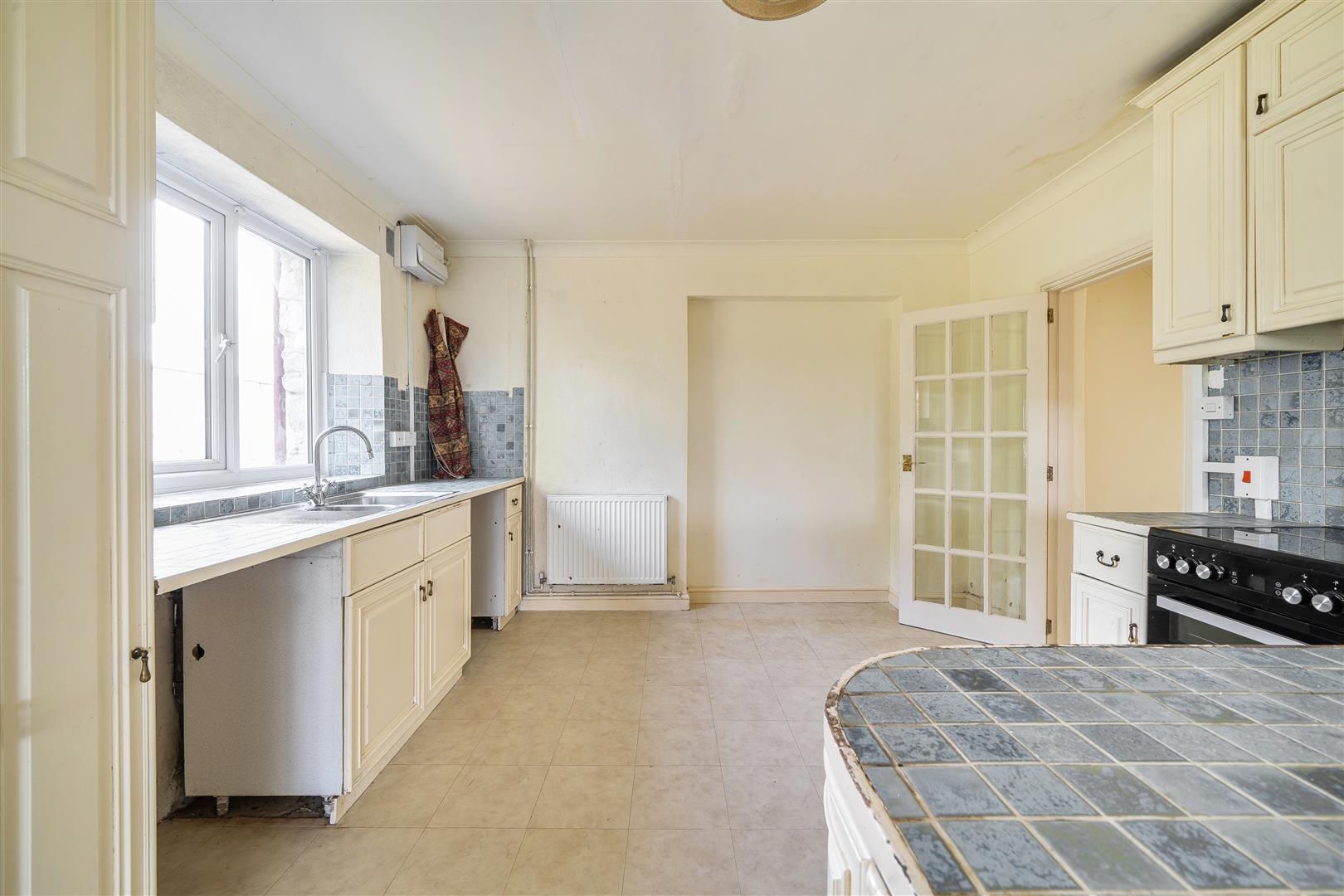 Property Image a4afa332-51e3-4598-bff1-a01c7ea33e99