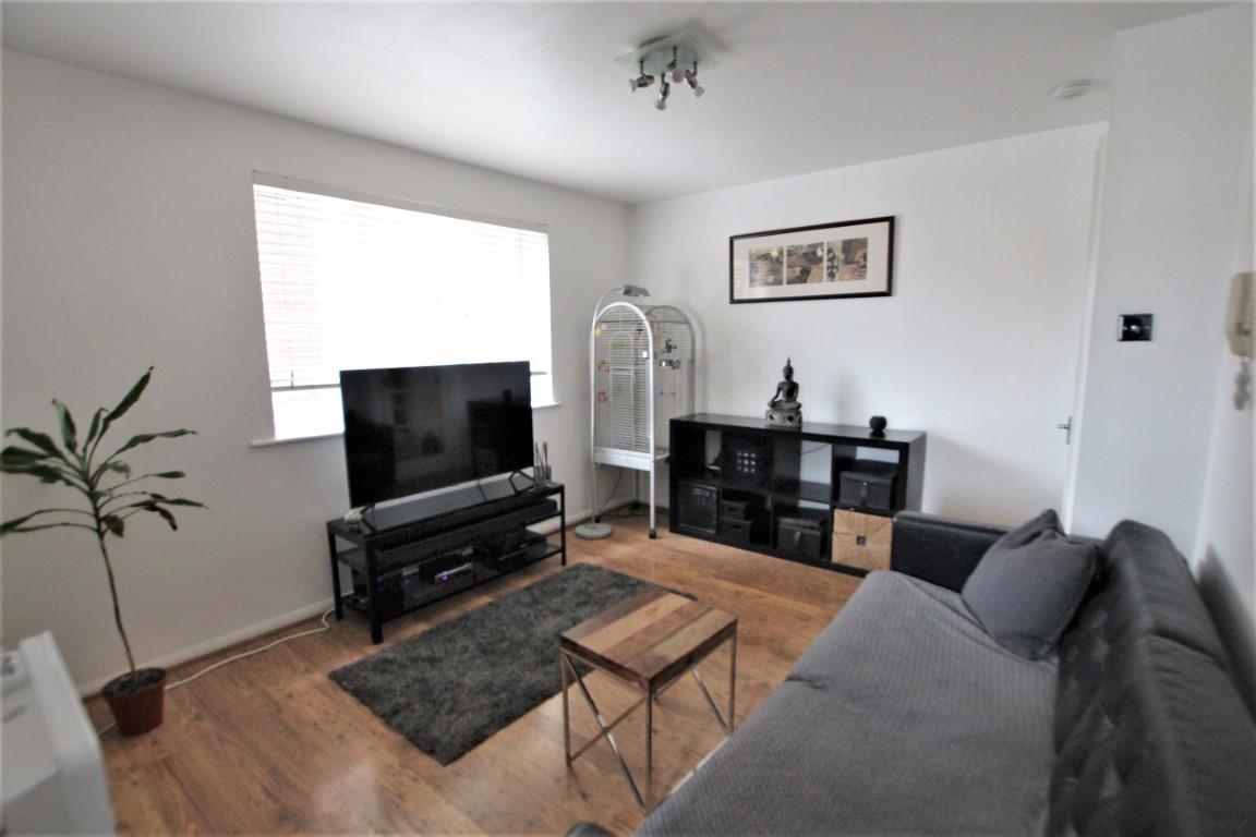 Property Image a4b40366-01b5-4c72-9615-2dcb928d43ec