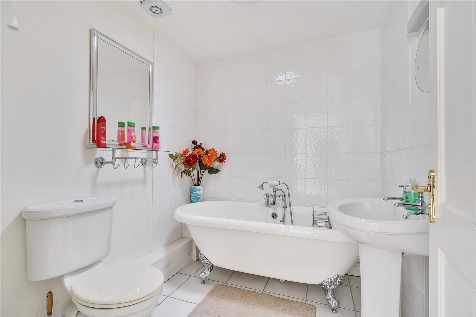 Property Image a4bb9e0c-701d-45a8-83df-01b02c7cf50b