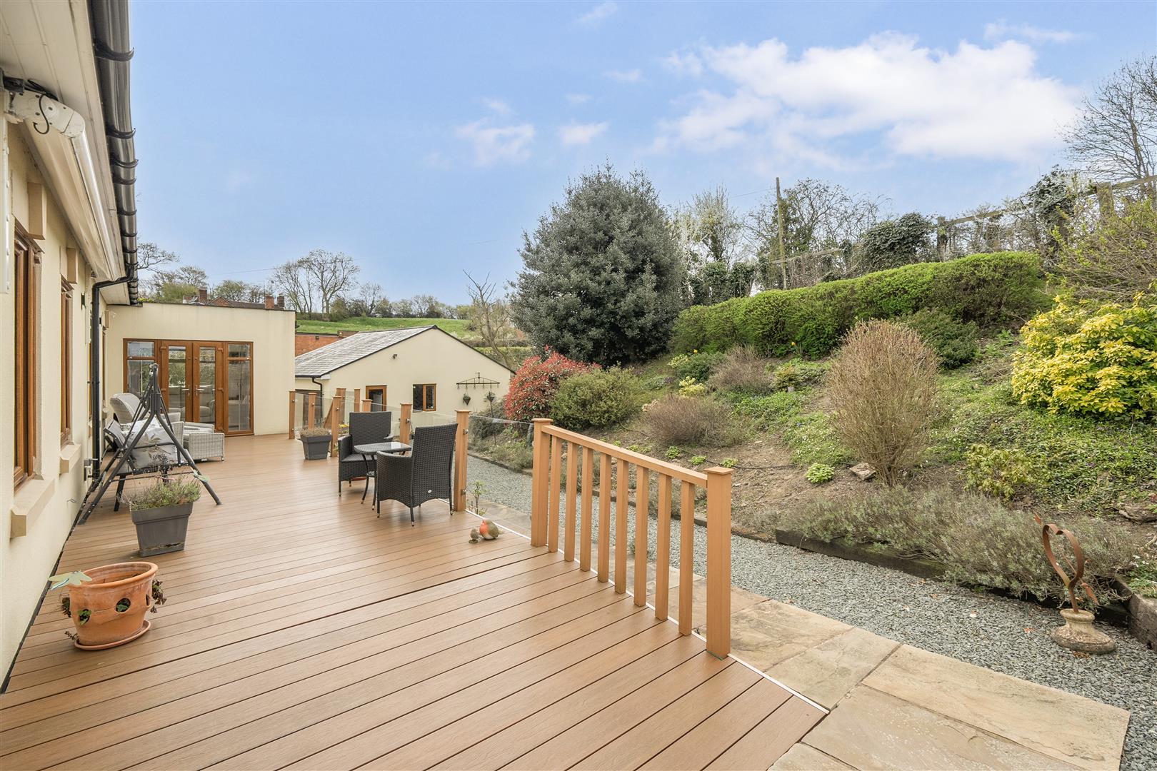 Property Image a4bfe3d9-0c89-4795-95a1-495b1dbcc09d