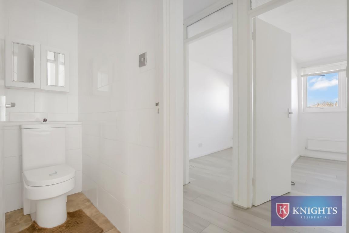 Property Image a4ddf60d-83a8-4aba-957d-84175f46b5f3