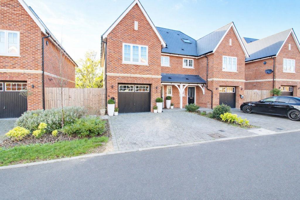 Property Image a4dfe7ef-2284-44e4-8016-ff67a1bcdad6