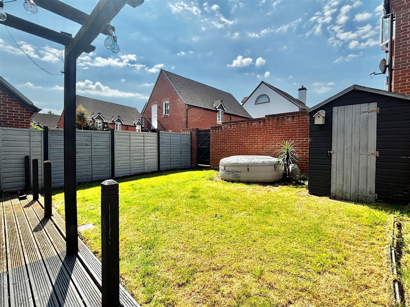 Property Image a4ebddaf-ccd1-4898-8b29-b88650cbdaf0
