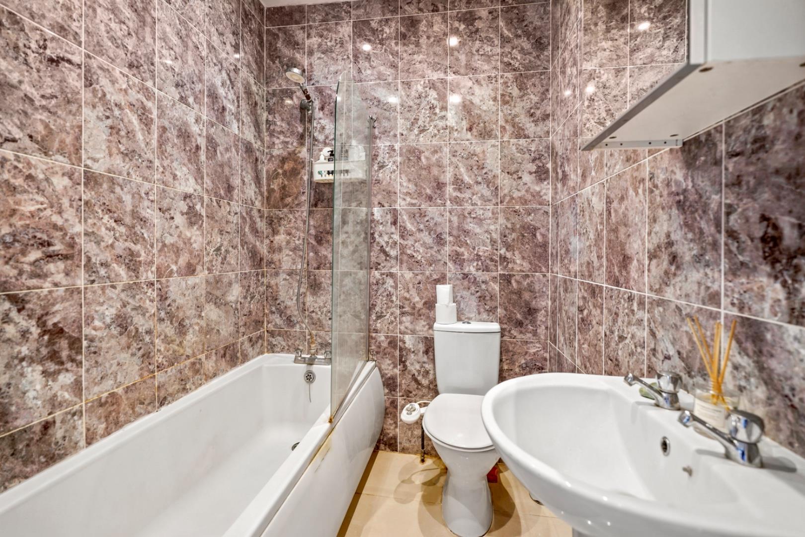 Property Image a4ec20cf-ee41-453a-950c-4569ee2a46b6