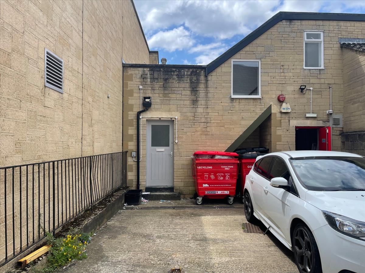 Property Image a5018863-8239-46d8-86ba-91bebd28ca2b