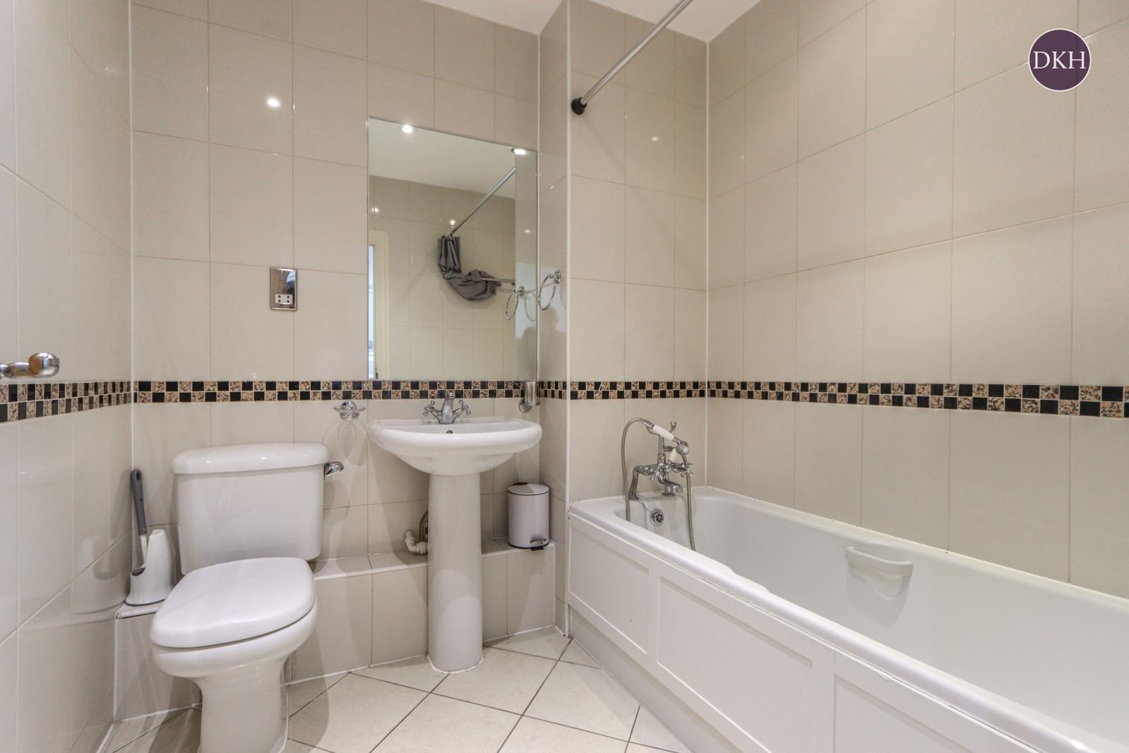 Property Image a5020d99-b7f8-4cd0-b23e-ba9bc2d1e3db