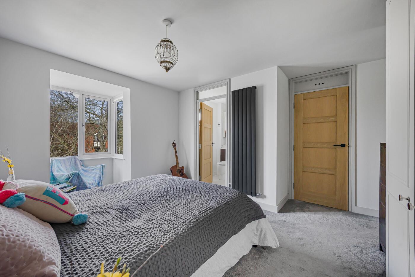 Property Image a5071129-b905-4e57-87aa-047fd82d7d54