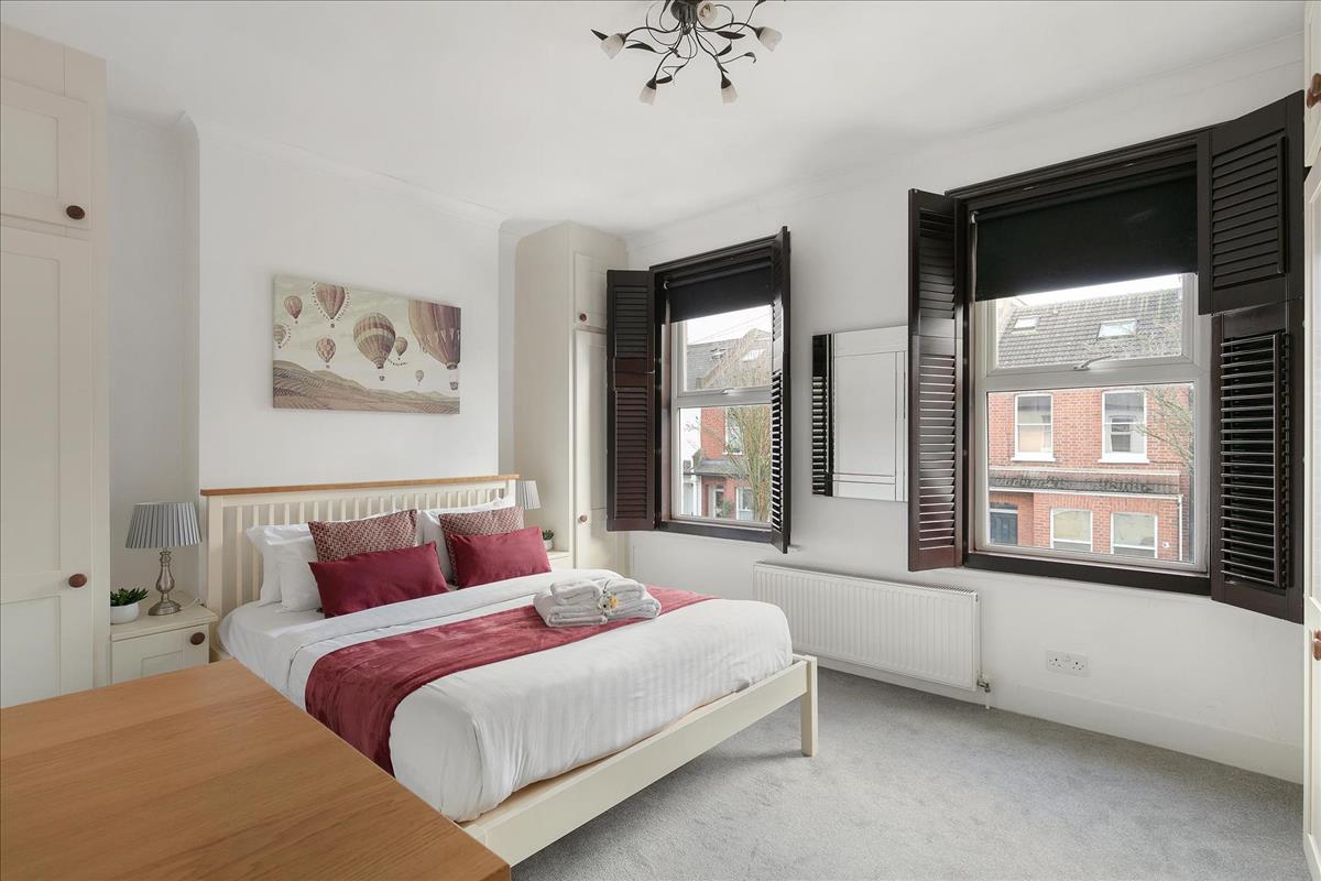 Property Image a5087b68-d5e2-40c1-8f2c-fe04ed7036b9