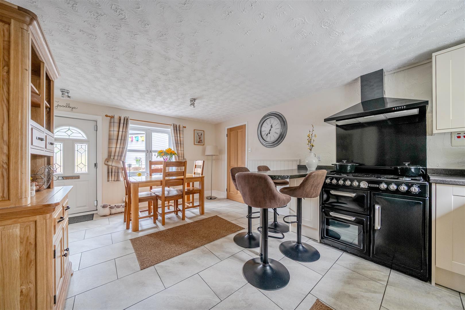 Property Image a50b5797-9671-4b91-b4bd-a9d68d5e632e