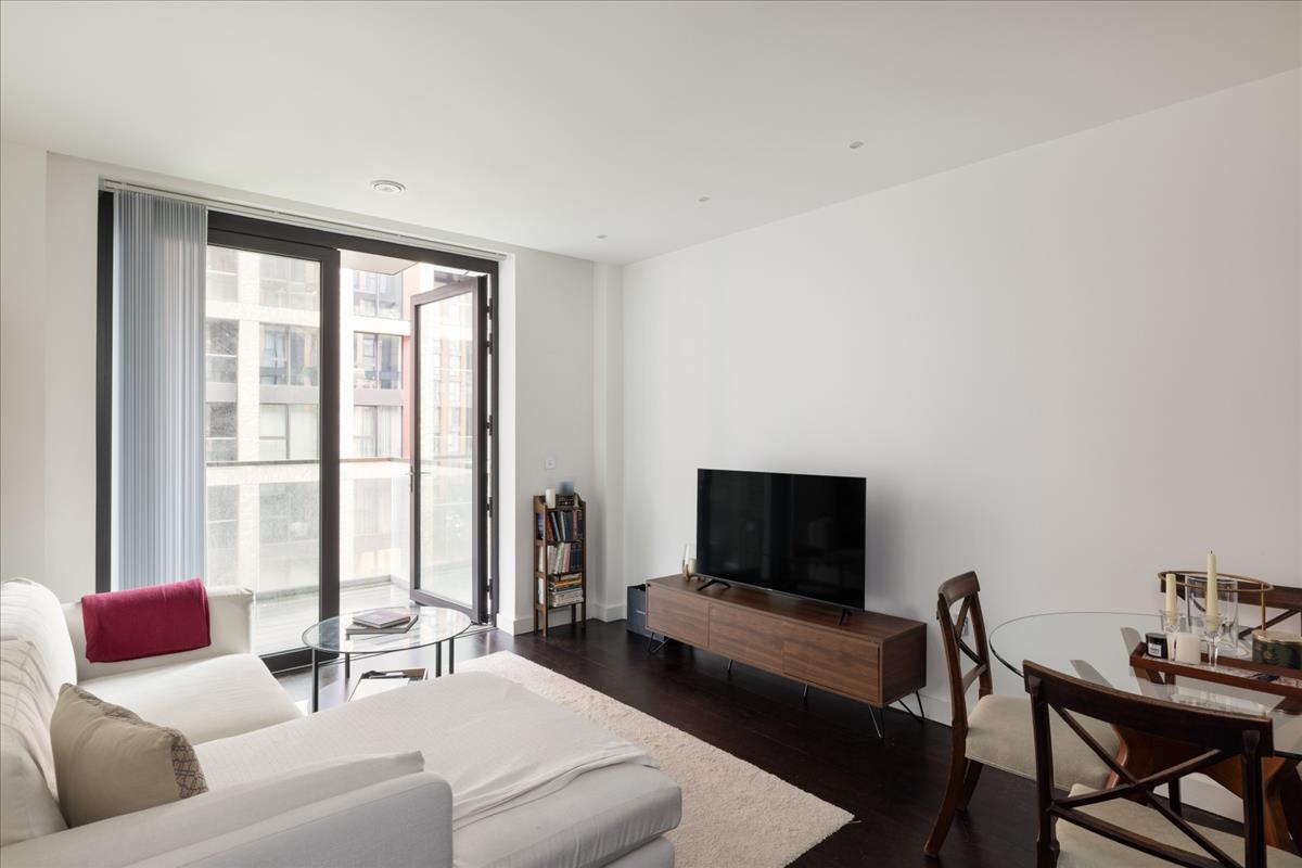 Property Image a50ed435-95e0-4642-bbd0-7b9d5d49122f