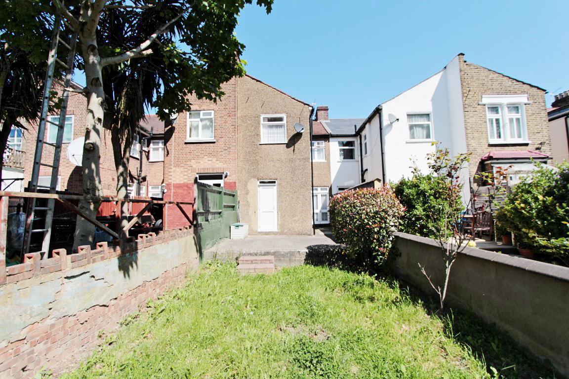 Property Image a5103a9f-5b15-435e-b264-085c5bb550ba