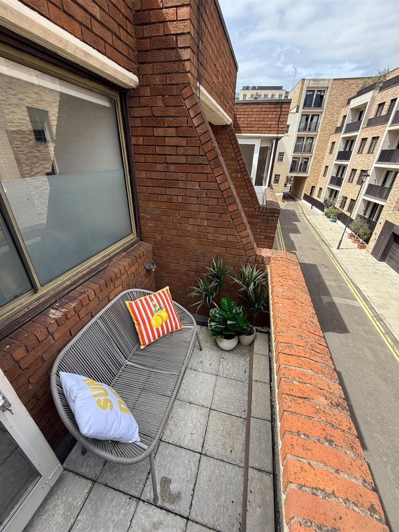 Property Image a512ed86-4c56-4a96-9d91-3a3c70fceea8