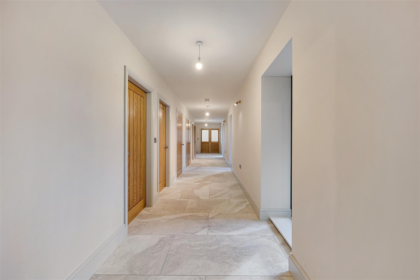 Property Image a51f8599-0812-45ac-a1d2-0de9167f360b
