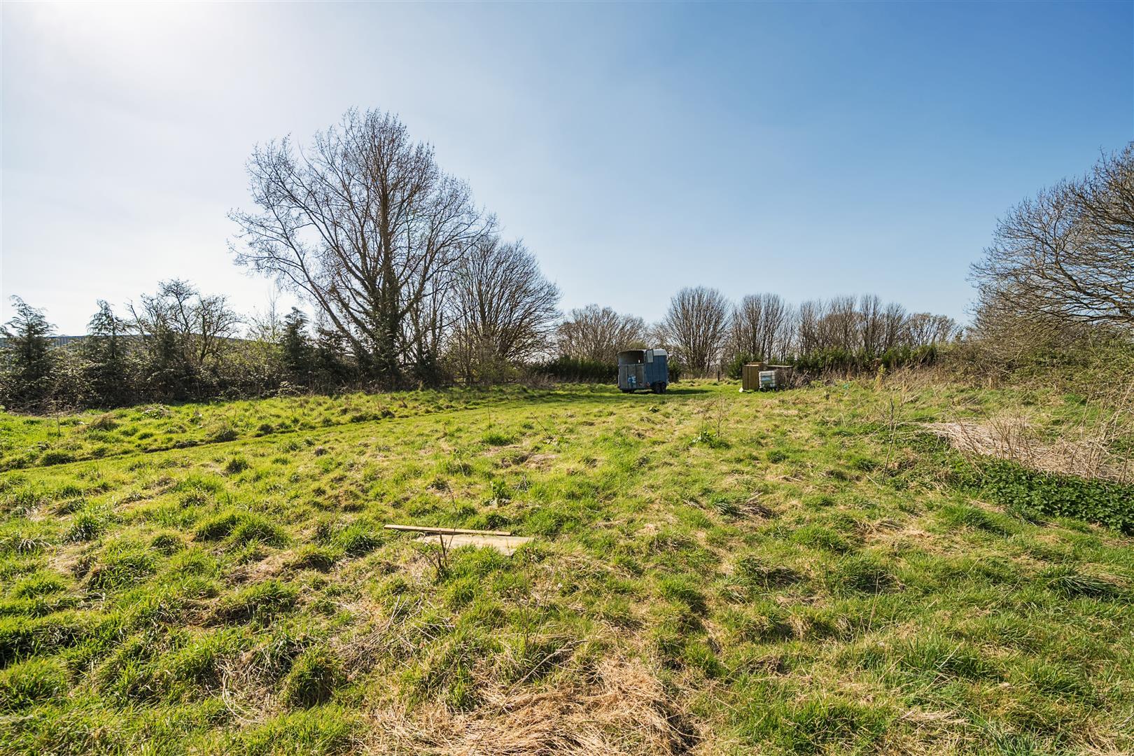Property Image a52b1794-55dd-422a-af0d-288c076ad523