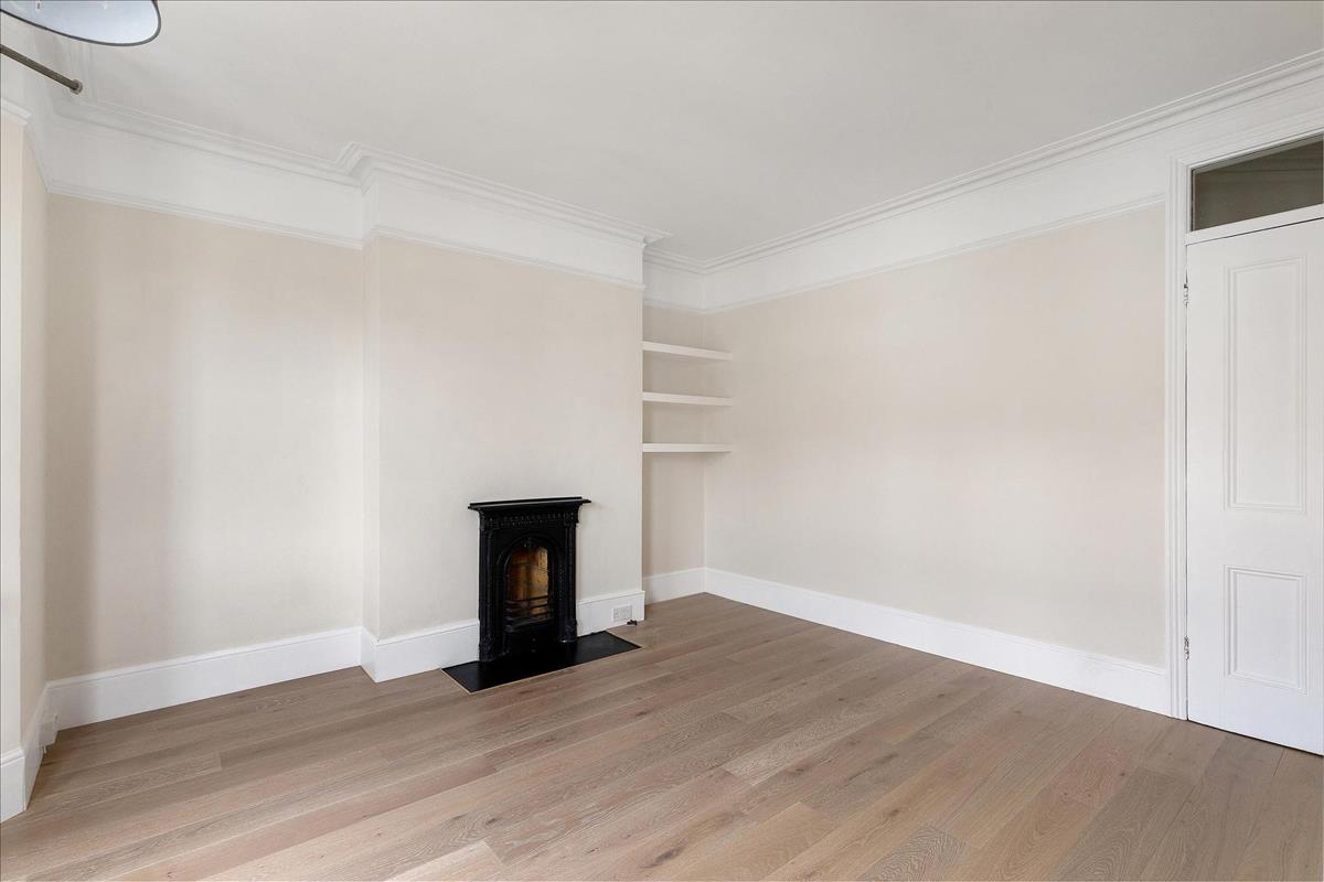 Property Image a5456bef-7ece-446e-9ac2-250382435feb