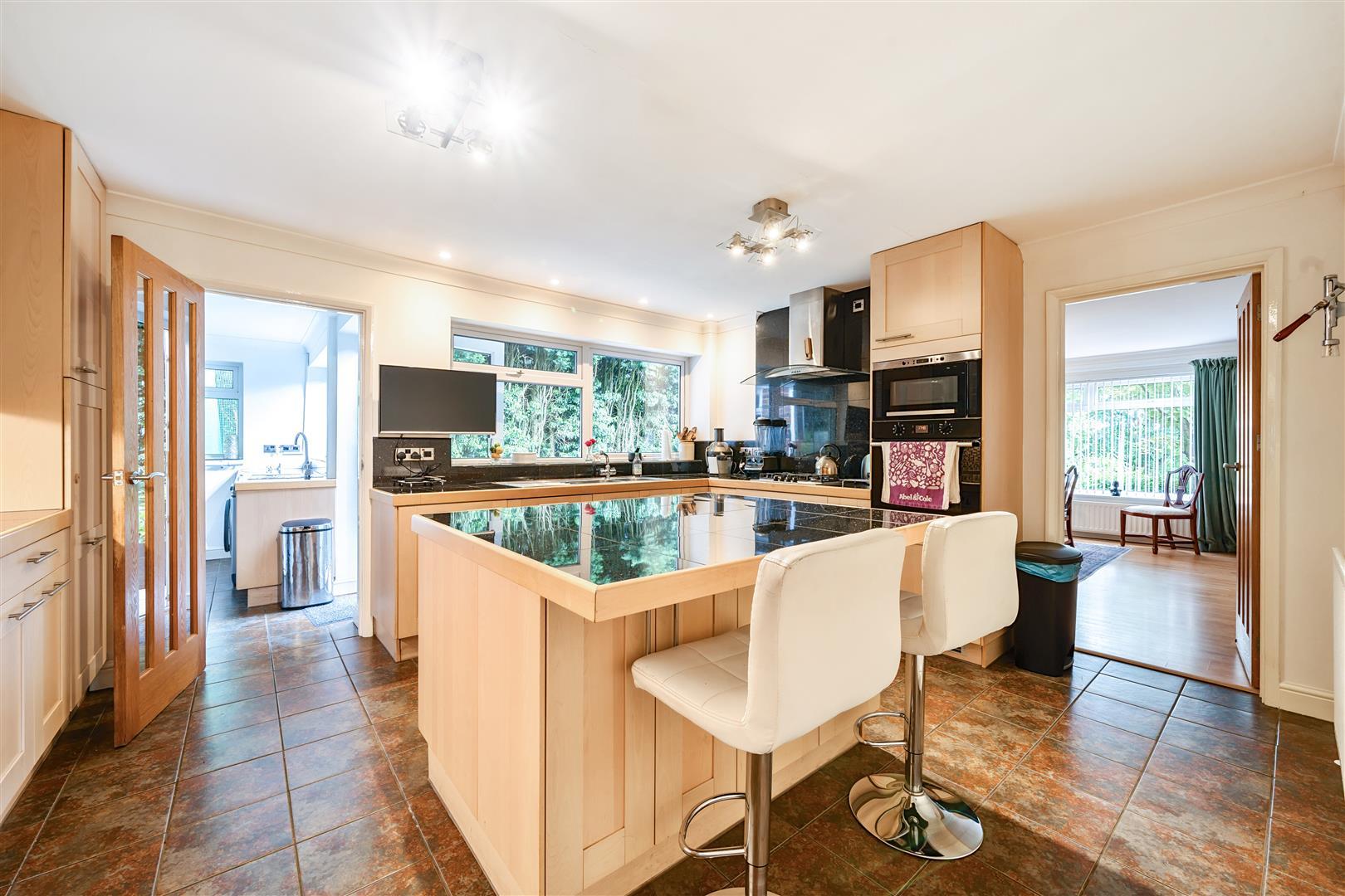 Property Image a55af143-f817-4682-af53-4c196954ae41