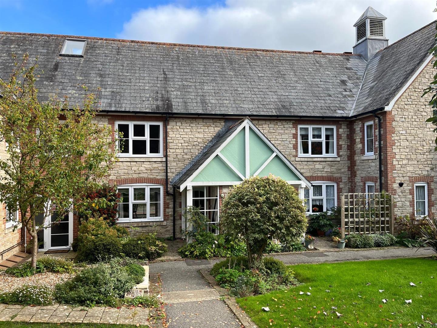 Property Image a58fa224-2332-4aa4-bbfb-74b414079f6d