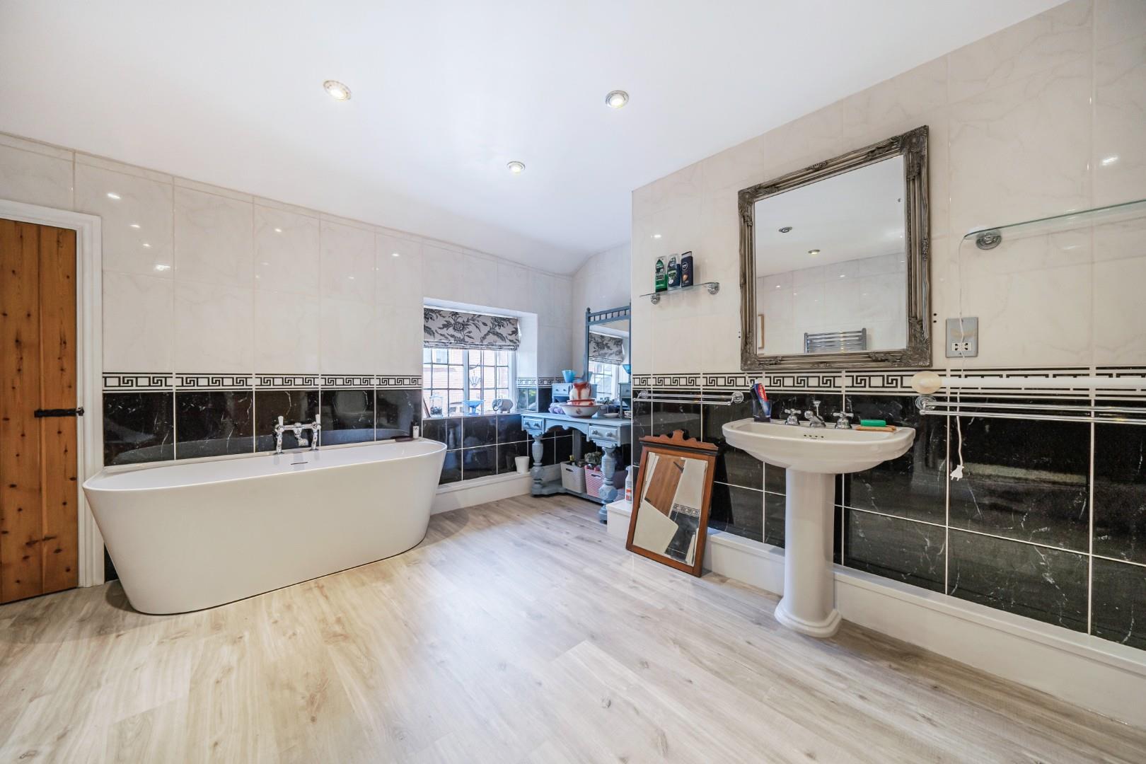 Property Image a5903537-25a9-4b8b-8a4a-4ec409b777ad