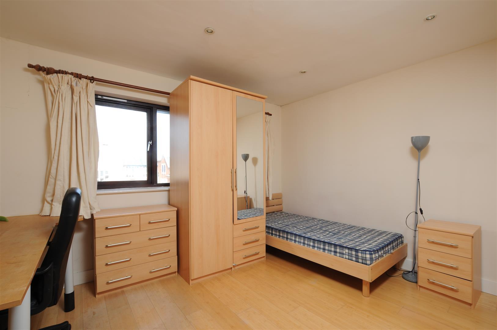 Property Image a5ad319d-bc6a-4f85-a466-4a02f8b0bc0b