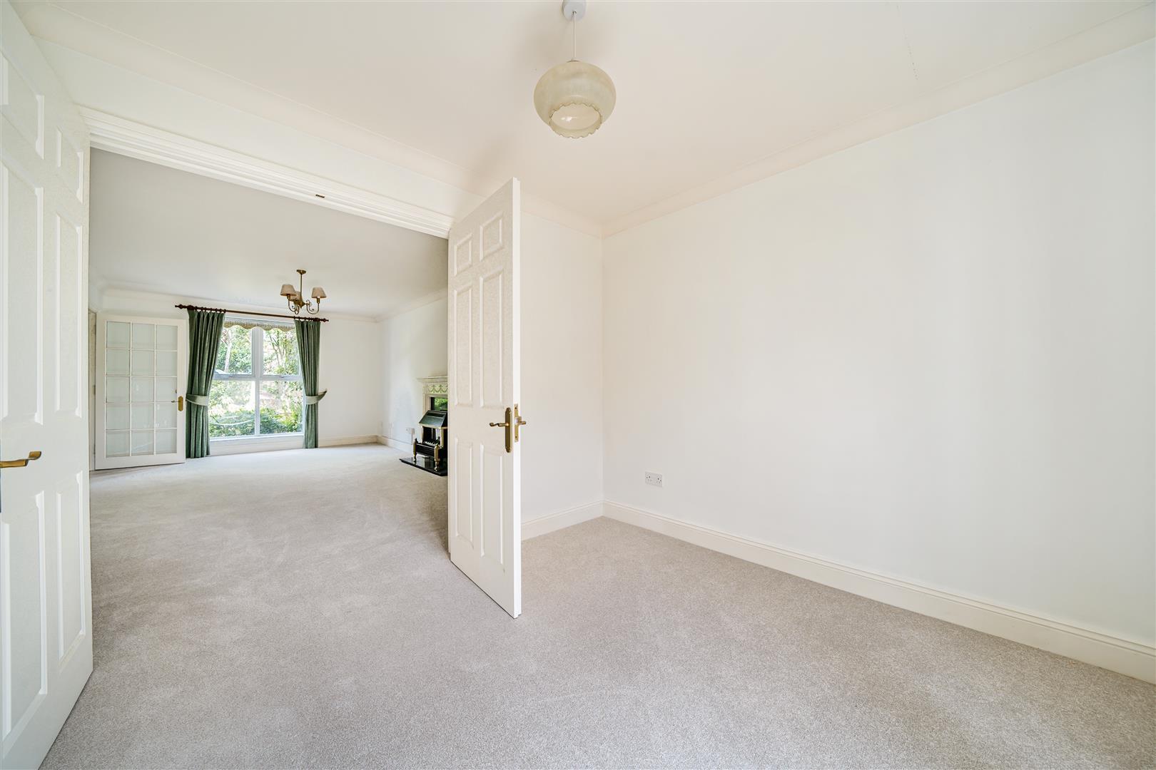 Property Image a5bc300d-0707-4cdc-a86d-c680fd1e8ffe
