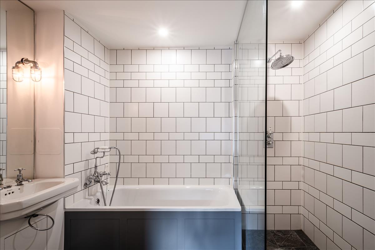 Property Image a5c8d28c-6aae-43f6-bdc8-a0e9729f8066
