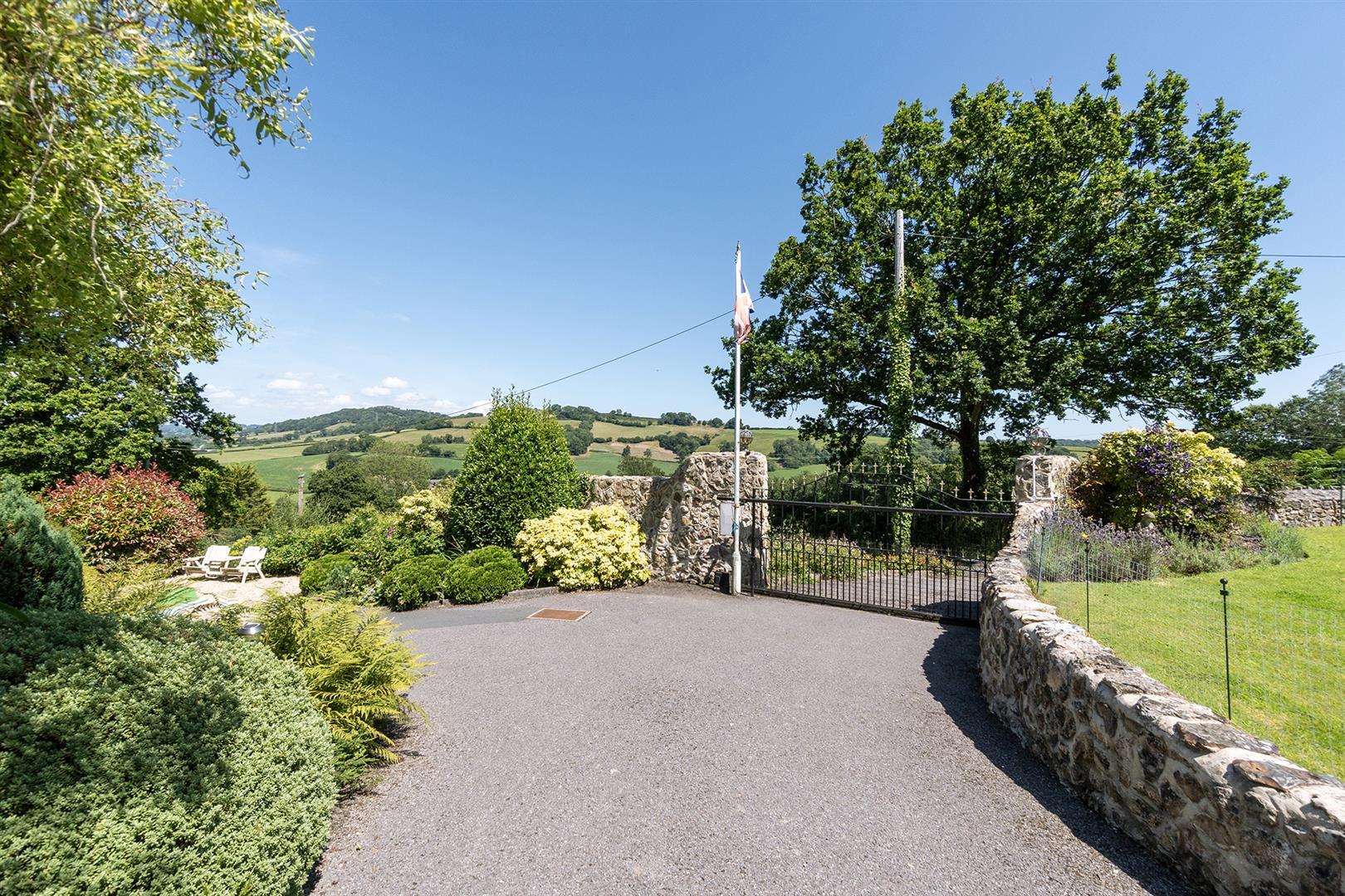 Property Image a5e0d449-1a87-4717-a94d-16872fa4b765