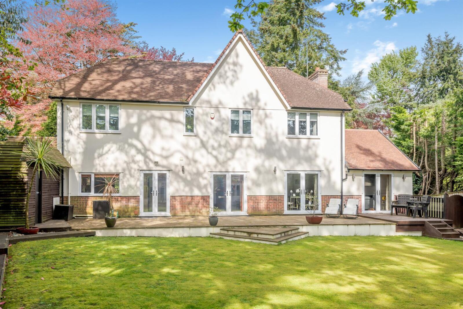 Property Image a5f5ac54-5fd6-49d0-93f9-53cc0355fc7c