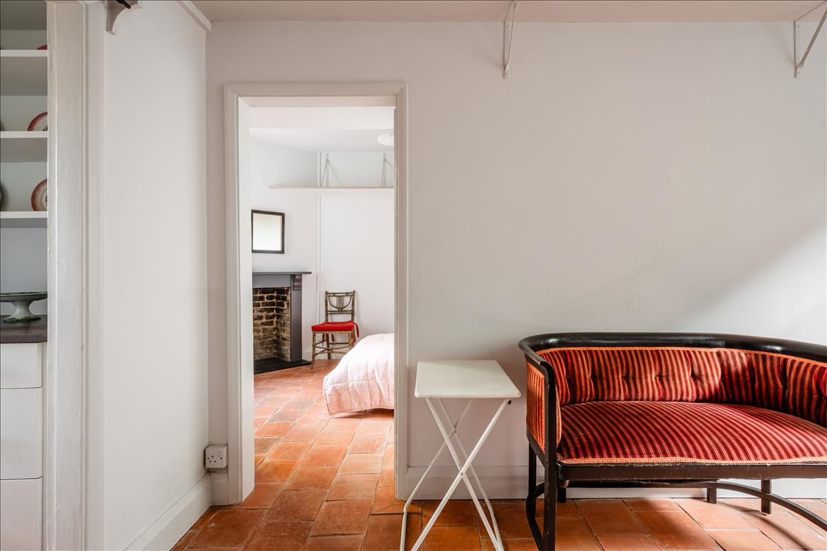 Property Image a5ff3e45-8a08-446c-a411-9bf80ab47c3d