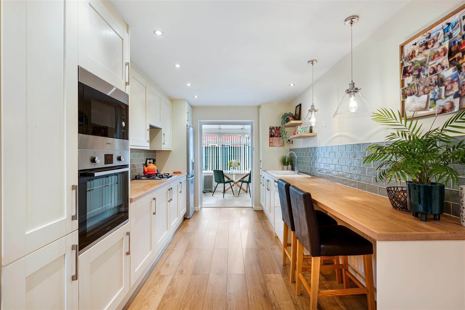 Property Image a60e4ba2-24f6-47e4-9265-b797ca531f70