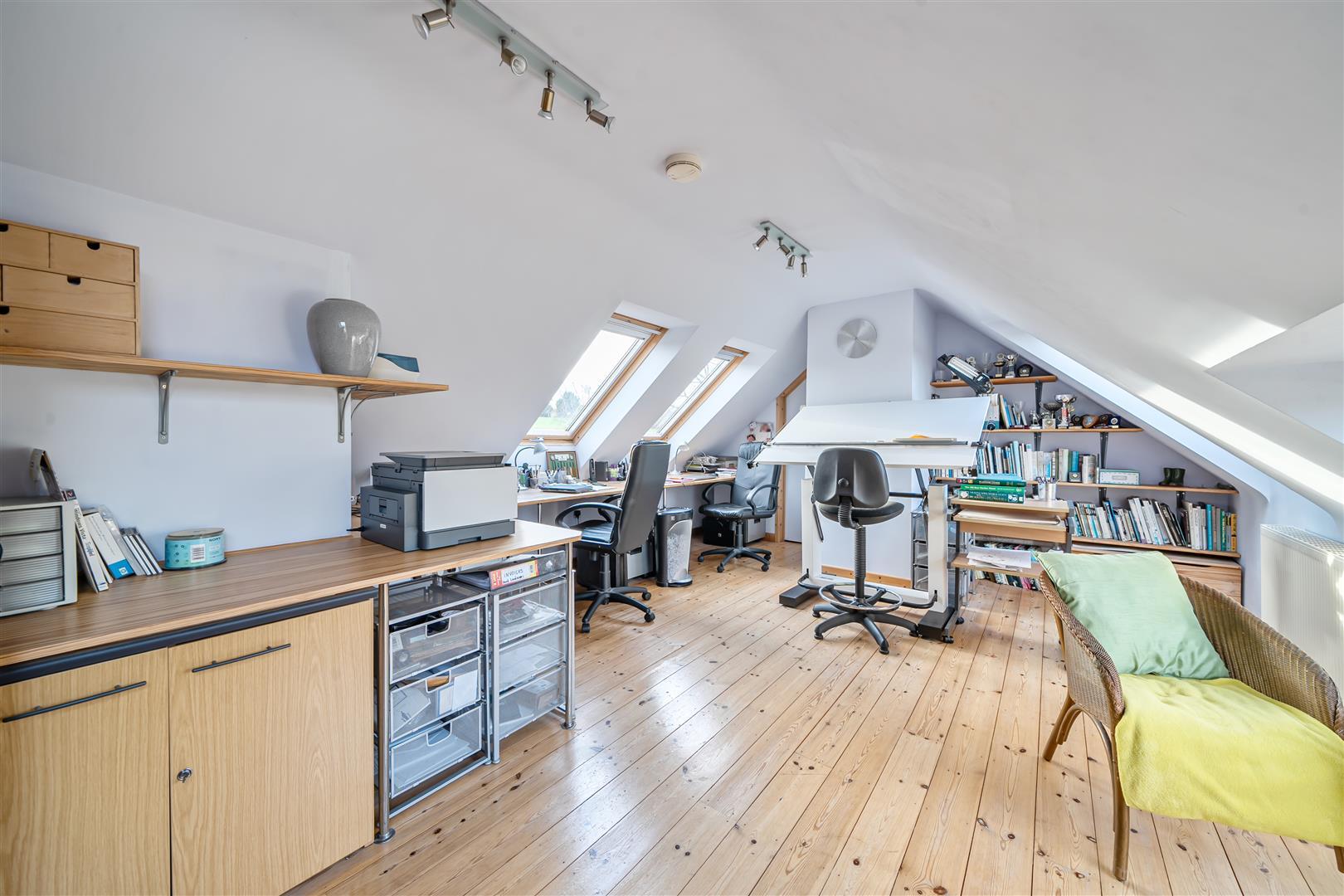 Property Image a61e9f35-8c68-47e9-83de-6cc365494473