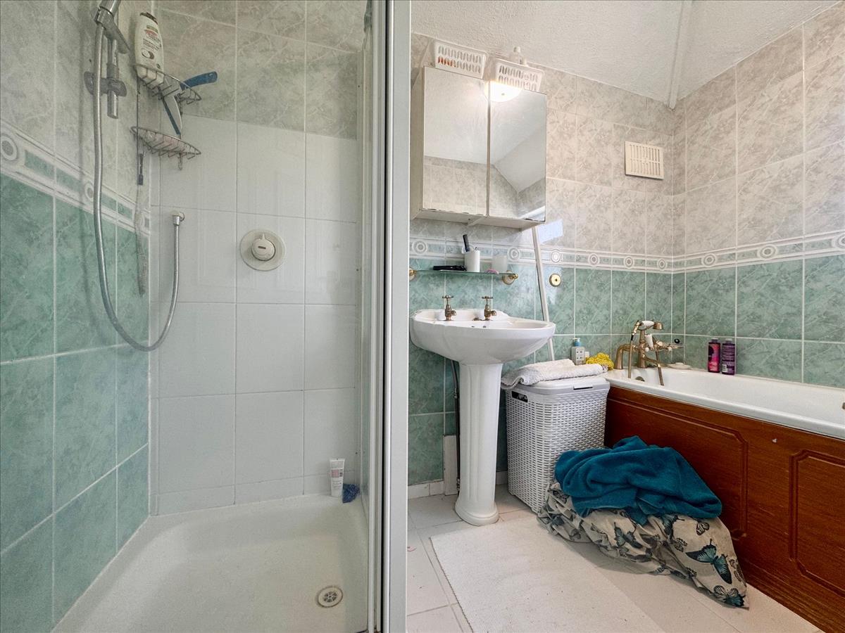 Property Image a61fb0ae-925b-4c31-8f7f-0f97a04b3432