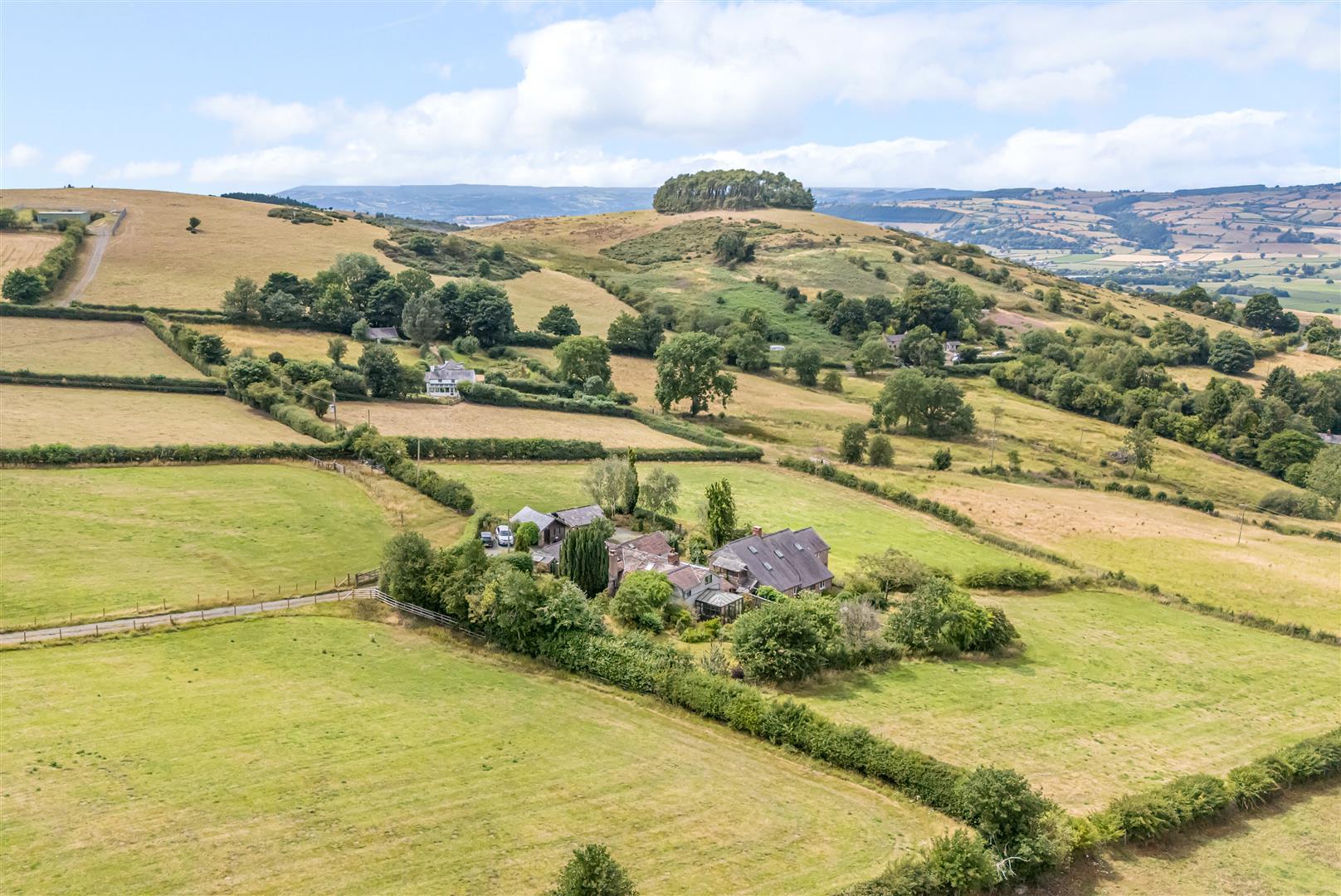 Property Image a62a75dc-1462-4f13-b5ce-6de34ca76d83