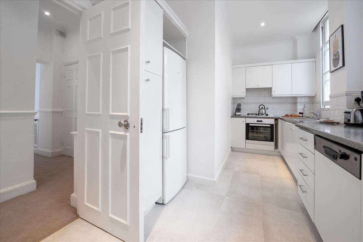 Property Image a62e0666-3b29-42ff-bdac-eeb7935c40ec