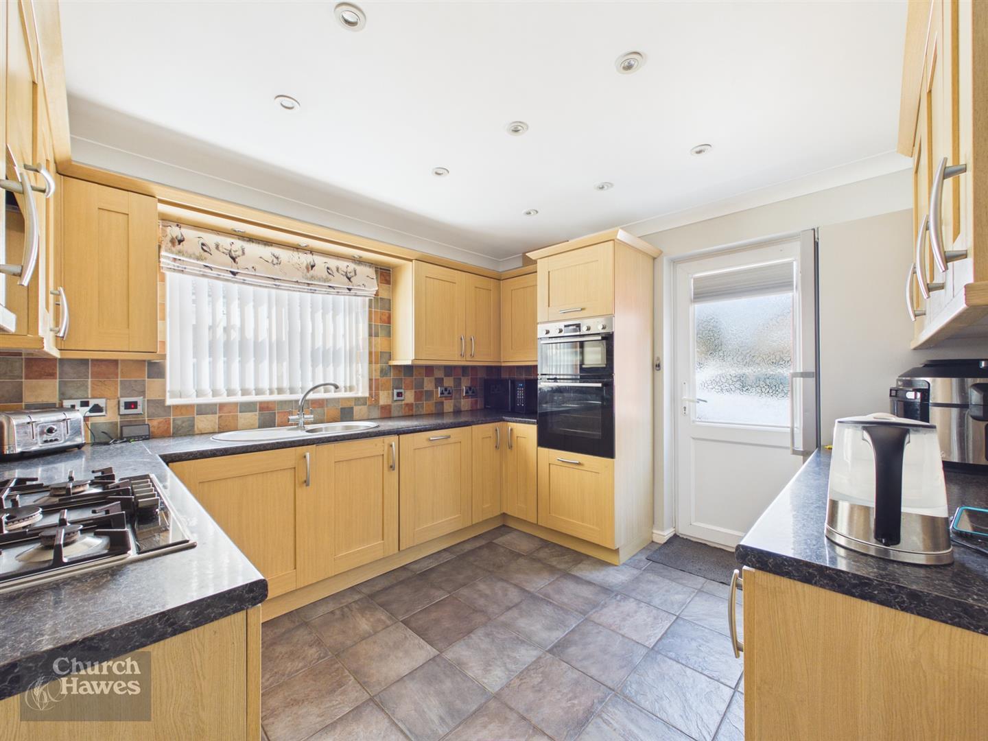 Property Image a64186c7-d1d5-40c5-ae0a-4680905292c7