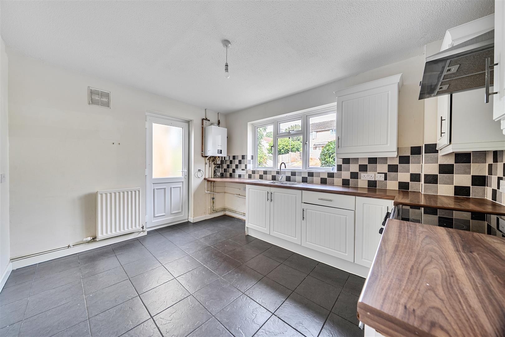 Property Image a6508608-6ecf-49e8-be3e-e25349c2638a