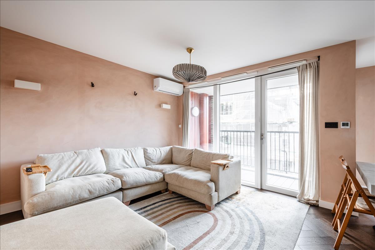Property Image a652a9a7-0c4a-4a3c-b96a-0ec50f46dc59
