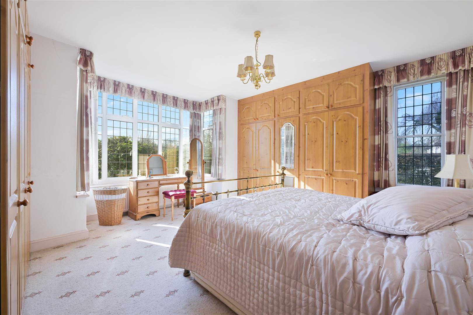 Property Image a6596612-fa64-4573-96b0-fc073691a6c5