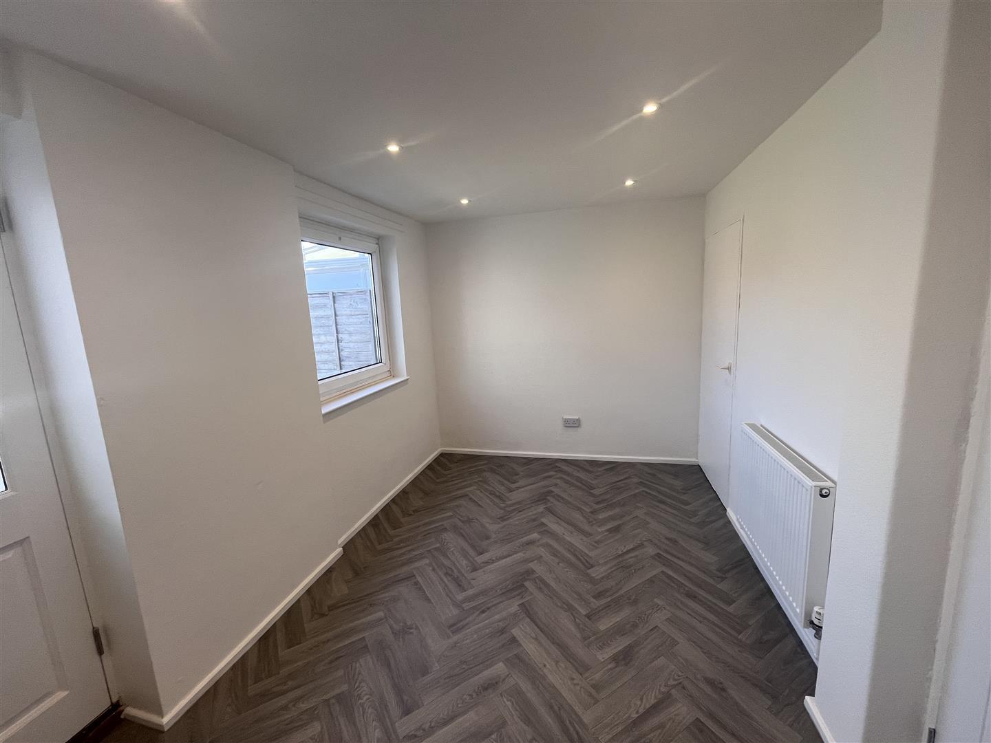 Property Image a6624960-3169-4d31-8492-5fa31a6495ec