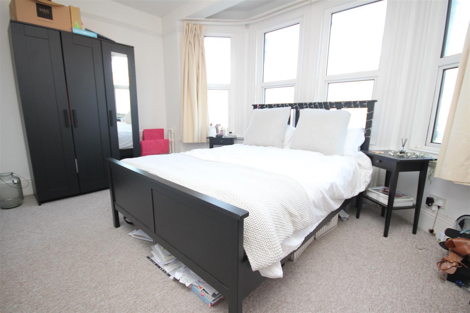 Property Image a6755430-e0ab-42a5-8fc0-a8c9732343fe