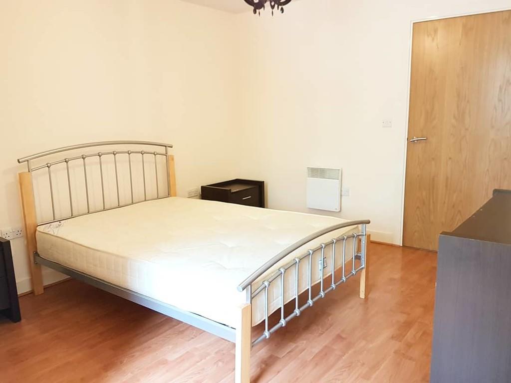 Property Image a67c471b-fb45-40a3-9be7-788e08d08957