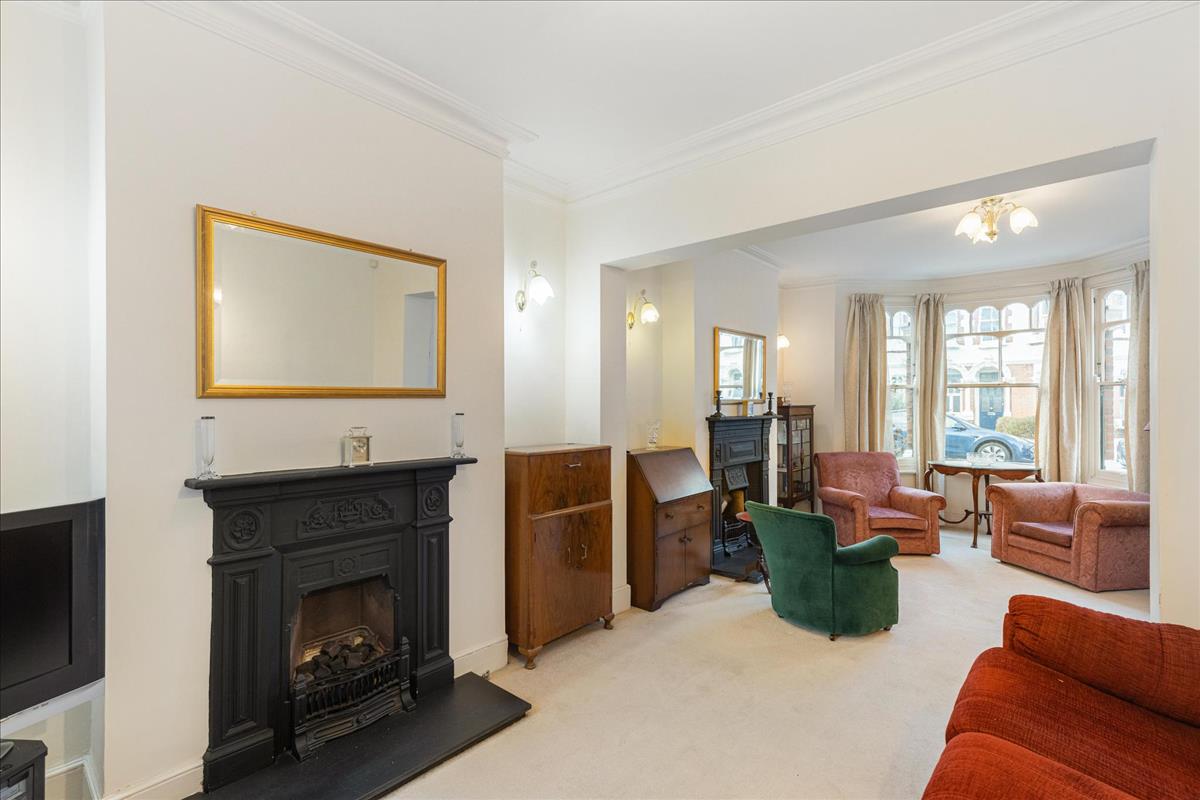 Property Image a687489a-9189-41e5-a2f7-2e942b5eb9ec